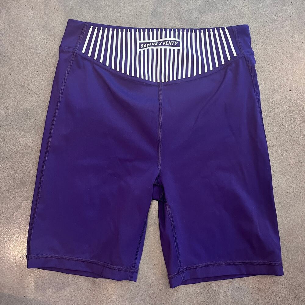 Savage X Fenty purple biker shorts athletic yoga Juniors womens Medium New